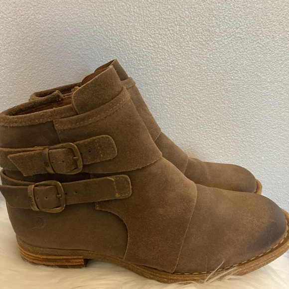 Born Brown Leather Ankle Boots with Buckle Straps Moraga Suede Boot - Picture 9 of 12